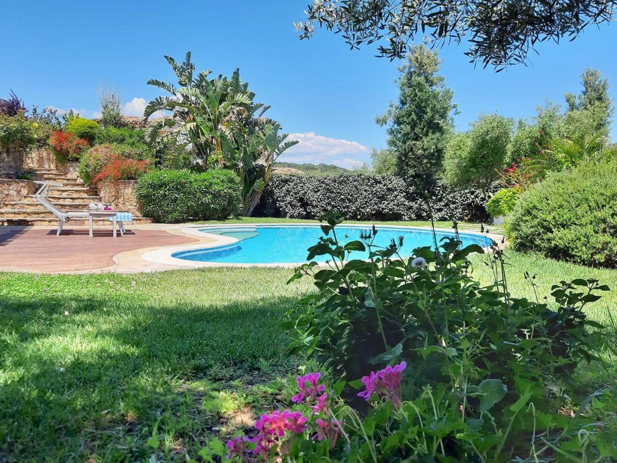 Villa Bougainvillea Con Piscina E Giardino Privato A Pochi Passi Dal Mare Кастиадас Экстерьер фото