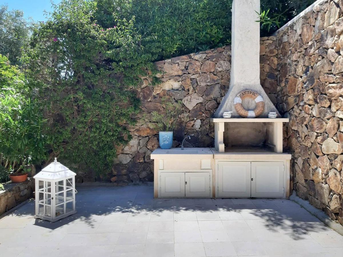 Villa Bougainvillea Con Piscina E Giardino Privato A Pochi Passi Dal Mare Кастиадас Экстерьер фото