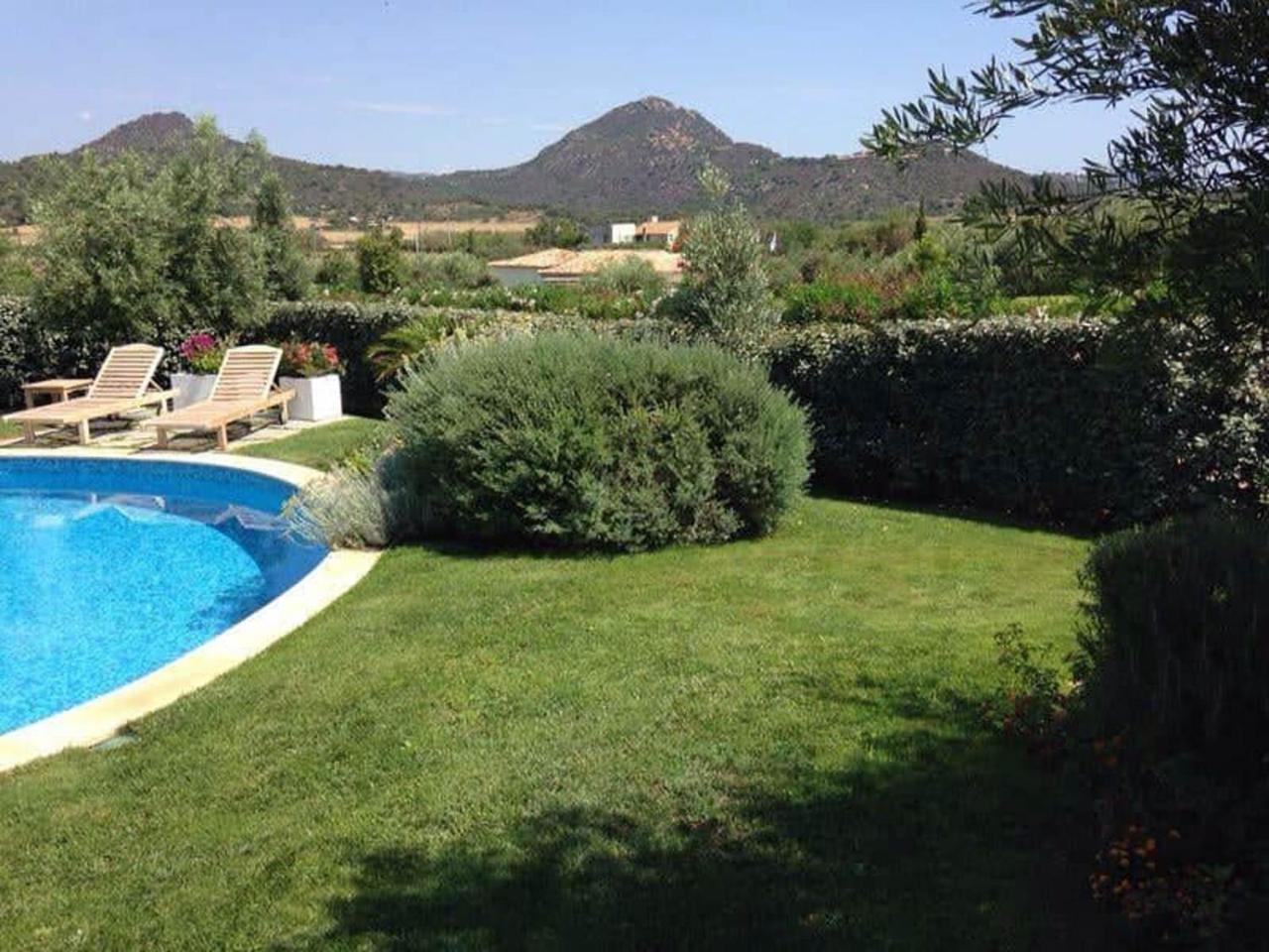 Villa Bougainvillea Con Piscina E Giardino Privato A Pochi Passi Dal Mare Кастиадас Экстерьер фото